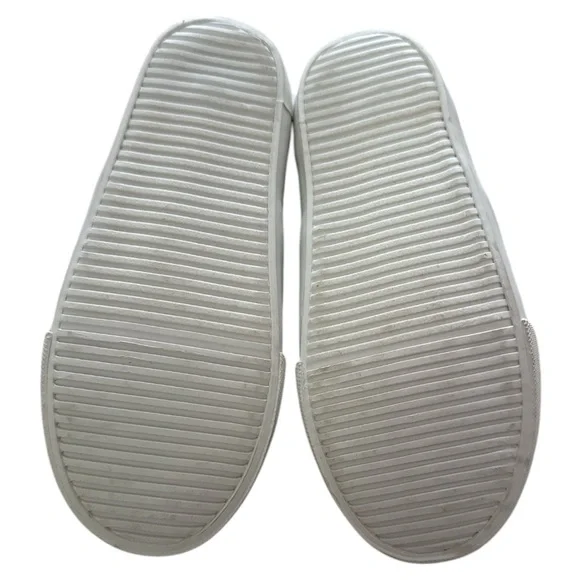 NWT Old Navy Toddler Girls Animal Print Canvas Slip-On Sneakers size 10 - Picture 4 of 4